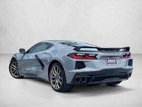 Used 2024 Chevrolet Corvette Stingray Preferred Cpe w/ Z51 Performance Package RWD image 13