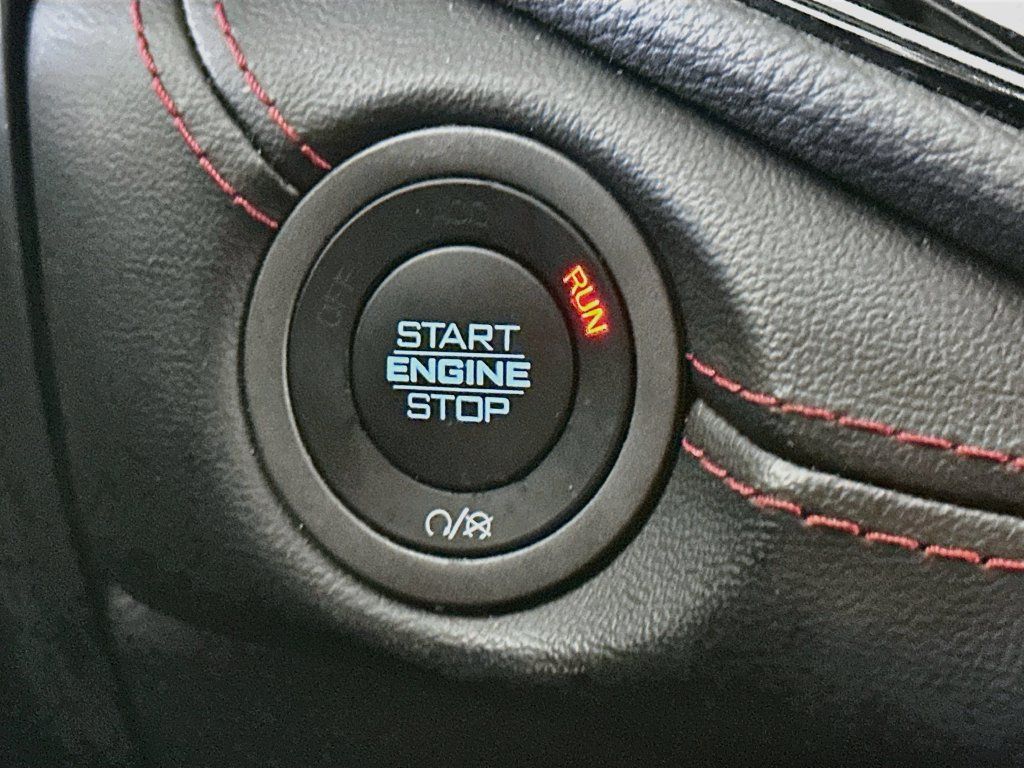Used 2024 Dodge Durango GT RWD image 27