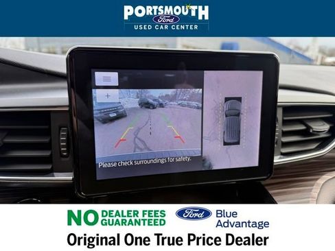 Certified 2022 Ford Explorer Limited w/ Equipment Group 301A image 13