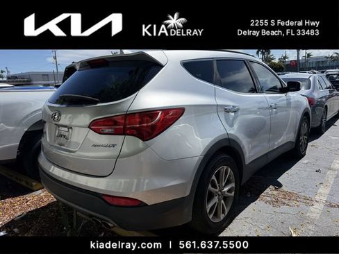 Used 2016 Hyundai Santa Fe Sport 2.0T FWD image 2