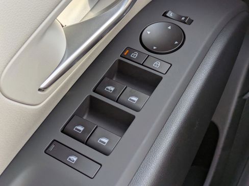 New 2026 Hyundai Tucson SE image 19