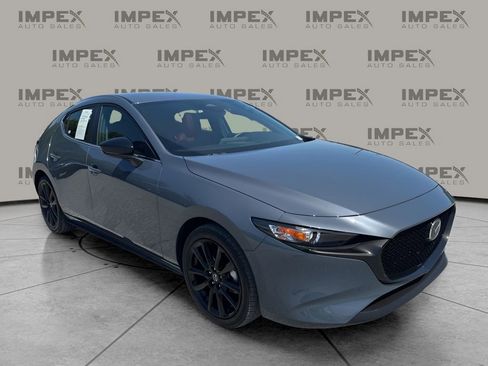 Used 2026 MAZDA MAZDA3 Carbon AWD/4WD image 7