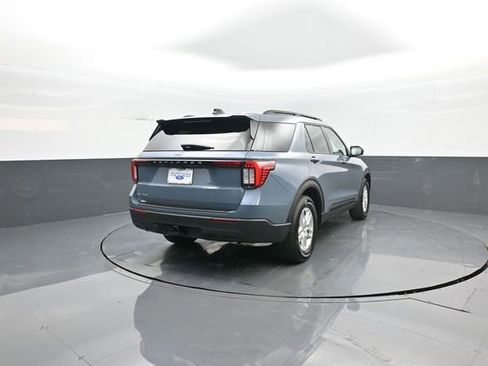 New 2026 Ford Explorer Active image 7