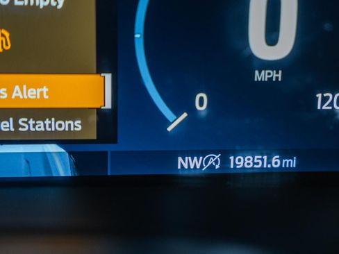 Certified 2023 Ford F150 Lariat w/ Equipment Group 502A High image 58