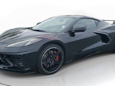 Used 2023 Chevrolet Corvette Stingray Preferred Cpe w/ Z51 Performance Package RWD image 2