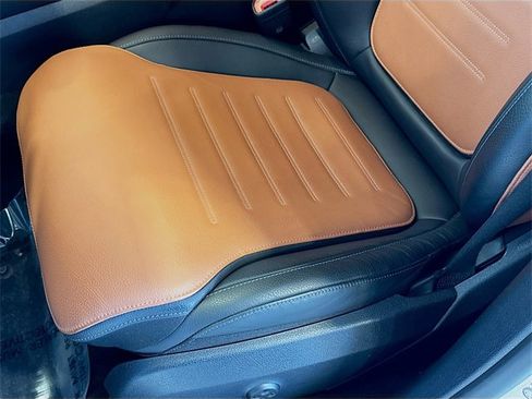 Certified 2025 Mercedes-Benz GLC 300 GLC 300 image 20