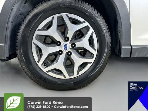 Used 2020 Subaru Forester Premium image 34