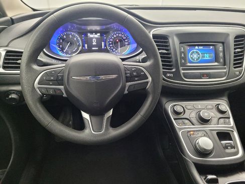 Used 2016 Chrysler 200 Limited FWD image 22
