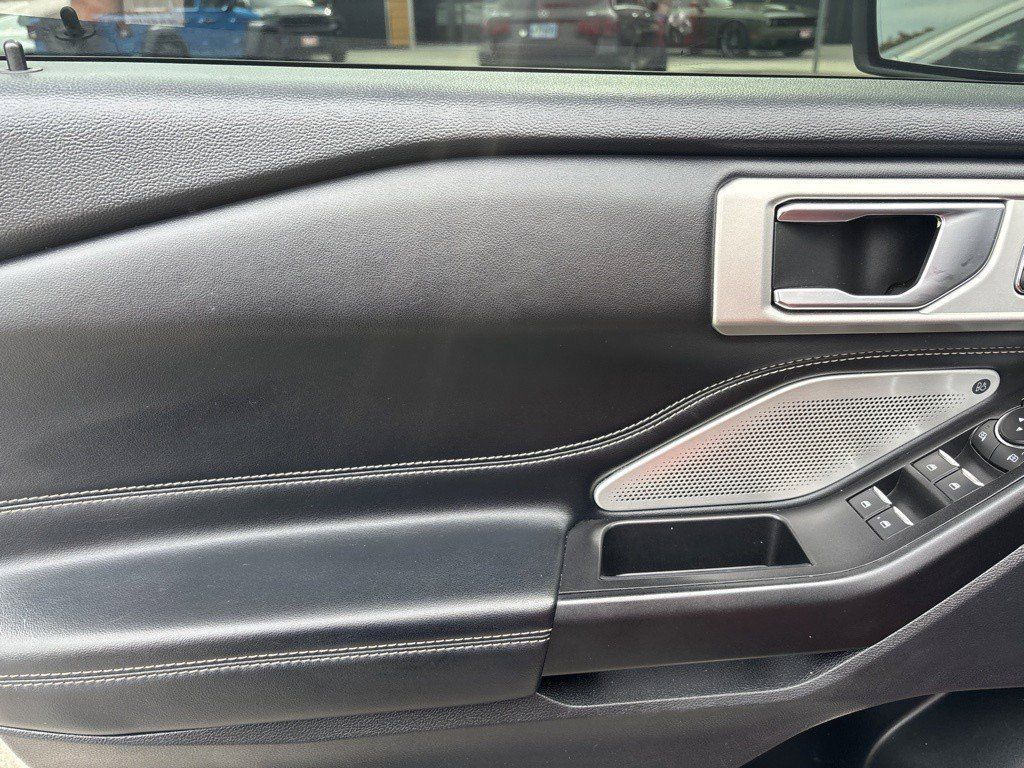 Used 2020 Ford Explorer ST w/ ST Street Pack AWD/4WD image 9