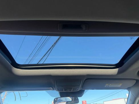 Used 2019 Honda CR-V EX image 30