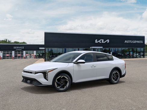 New 2025 Kia K4 EX image 3