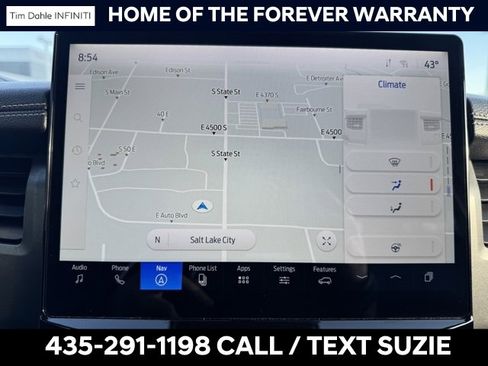 Used 2024 Ford Expedition XLT image 13