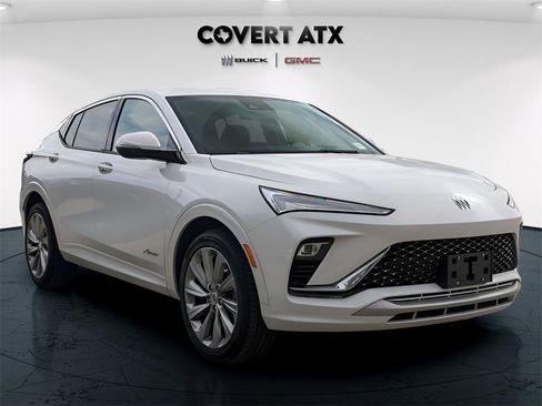 Certified 2024 Buick Envista Avenir image 9
