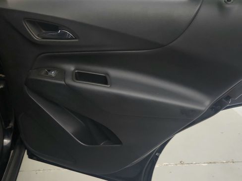 Used 2023 Chevrolet Equinox LT FWD image 23
