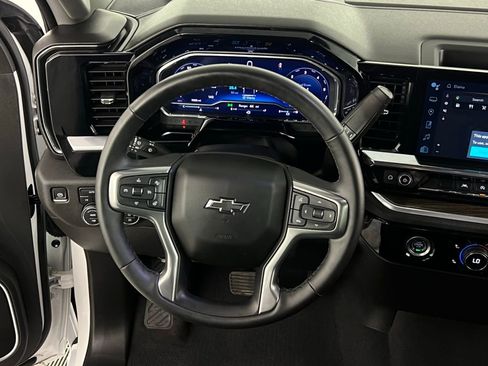 Used 2024 Chevrolet Silverado 1500 RST image 12