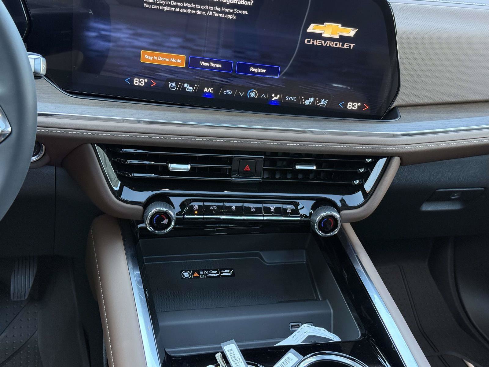 New 2027 Chevrolet Tahoe High Country AWD/4WD image 14