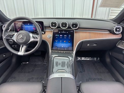 Used 2022 Mercedes-Benz C 300 Sedan w/ Exclusive Trim Package image 12