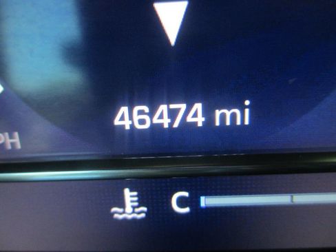 Used 2024 Chevrolet Silverado 1500 LTZ image 32