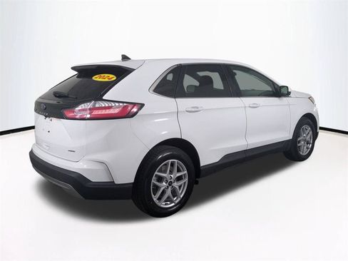 Used 2024 Ford Edge SEL AWD/4WD image 5