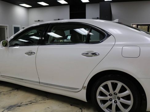 Used 2008 Lexus LS 460 L w/ Preferred Accessory Pkg RWD image 23