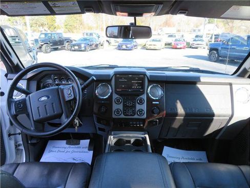 Used 2014 Ford F350 Lariat w/ Lariat Ultimate Package image 8