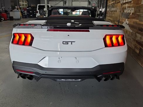 Used 2024 Ford Mustang GT Premium RWD image 6