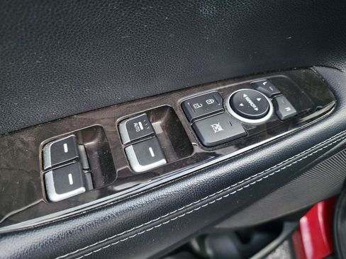 Used 2017 Kia Sorento AWD image 23
