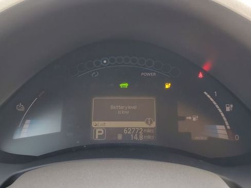 Used 2012 Nissan Leaf SL FWD image 11