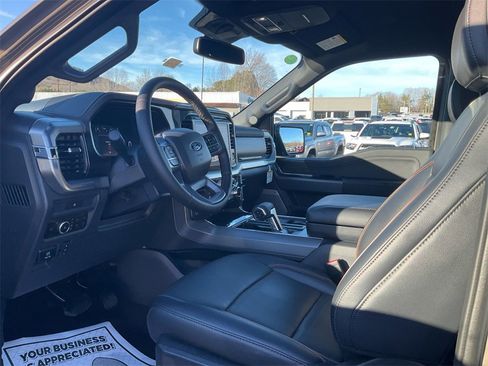 New 2025 Ford F150 Lariat w/ Equipment Group 502A High image 15