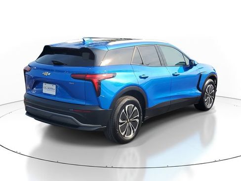 Certified 2024 Chevrolet Blazer EV LT AWD/4WD image 4