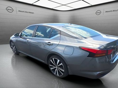 Used 2020 Nissan Altima 2.5 SR AWD/4WD image 5