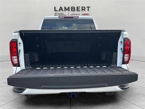 New 2026 GMC Sierra 1500 Elevation image 18