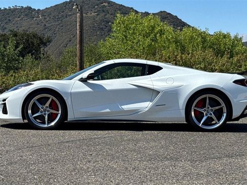 New 2025 Chevrolet Corvette E-Ray w/ ZER Performance Package image 7