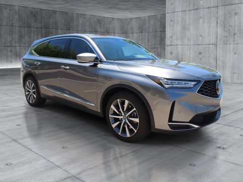 Certified 2025 Acura MDX SH-AWD w/ Technology Package image 7