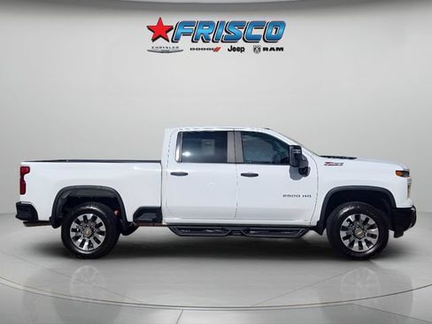 Used 2025 Chevrolet Silverado 2500 Custom w/ Custom Value Package AWD/4WD image 8