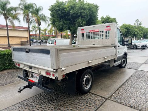 Used 2018 Ford Transit 250 138 image 5