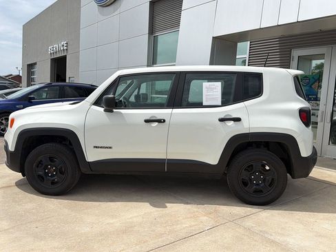 Used 2018 Jeep Renegade Sport w/ Power & Air Group AWD/4WD image 8