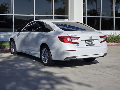 Used 2021 Honda Accord LX image 5