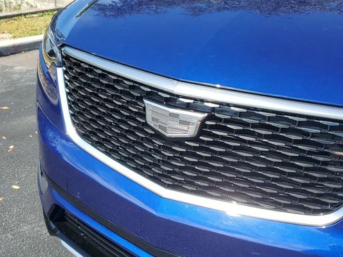 Used 2024 Cadillac XT6 Premium Luxury AWD/4WD image 8