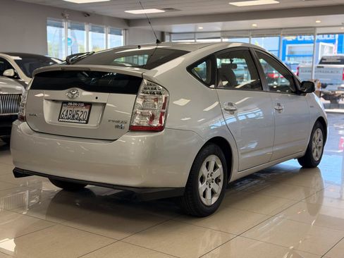 Used 2007 Toyota Prius FWD image 2