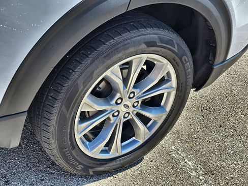 Certified 2024 Ford Explorer Limited image 10