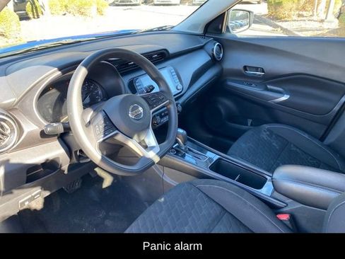 Used 2021 Nissan Kicks SV image 6