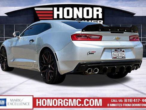 Used 2016 Chevrolet Camaro LT w/ RS Package RWD image 4