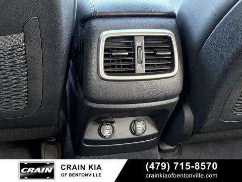 Used 2016 Kia Sorento EX FWD image 27