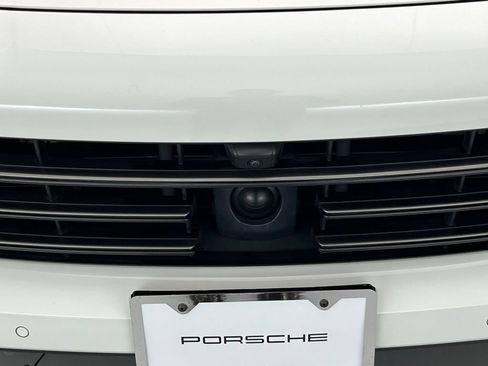 Used 2023 Porsche Cayenne AWD/4WD image 49