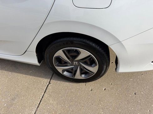 Certified 2019 Honda Civic LX image 5