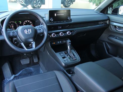 Used 2025 Honda CR-V Sport image 22