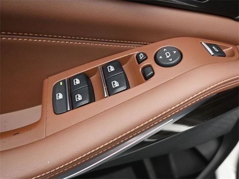 Certified 2023 BMW X5 sDrive40i w/ Executive Package image 13