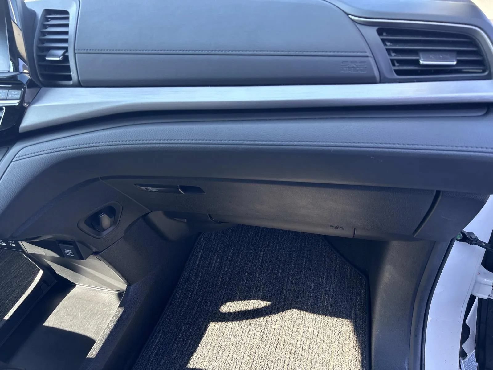 Used 2025 Honda Odyssey EX-L image 24