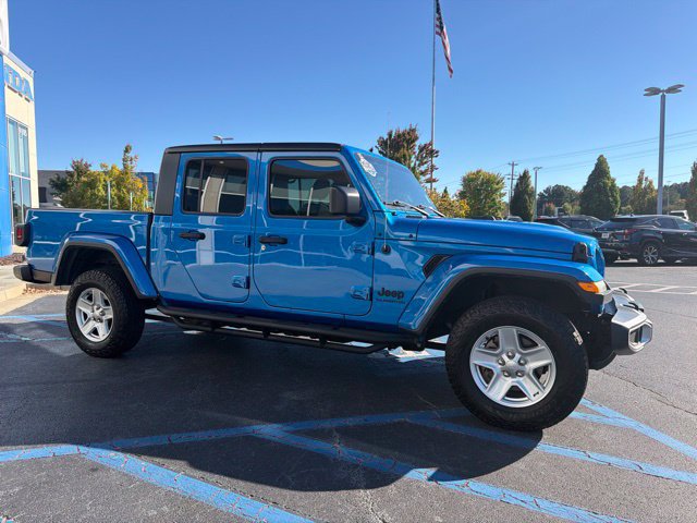 Used 2020 Jeep Gladiator Sport w/ Quick Order Package 24S AWD/4WD image 4